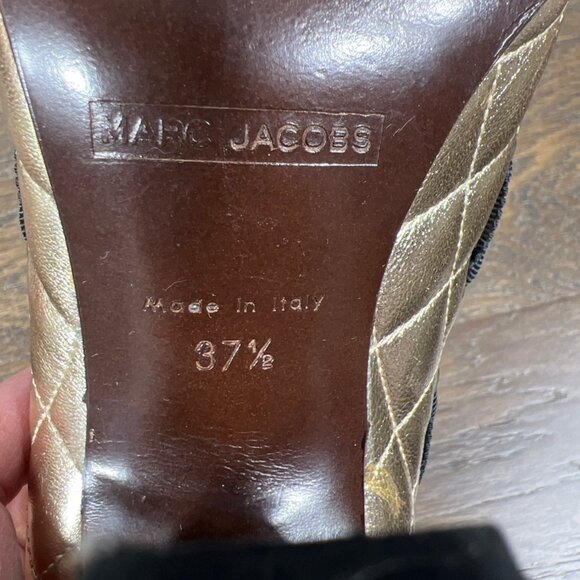 MARC JACOBS Retro Metallic Gold Quilted Peep Toe Heels - Sz 37.5 (7.5 US) - Picture 10 of 10